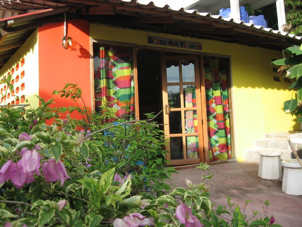 Dorm Des Fleurs Hostel Khao Lak Luaran gambar