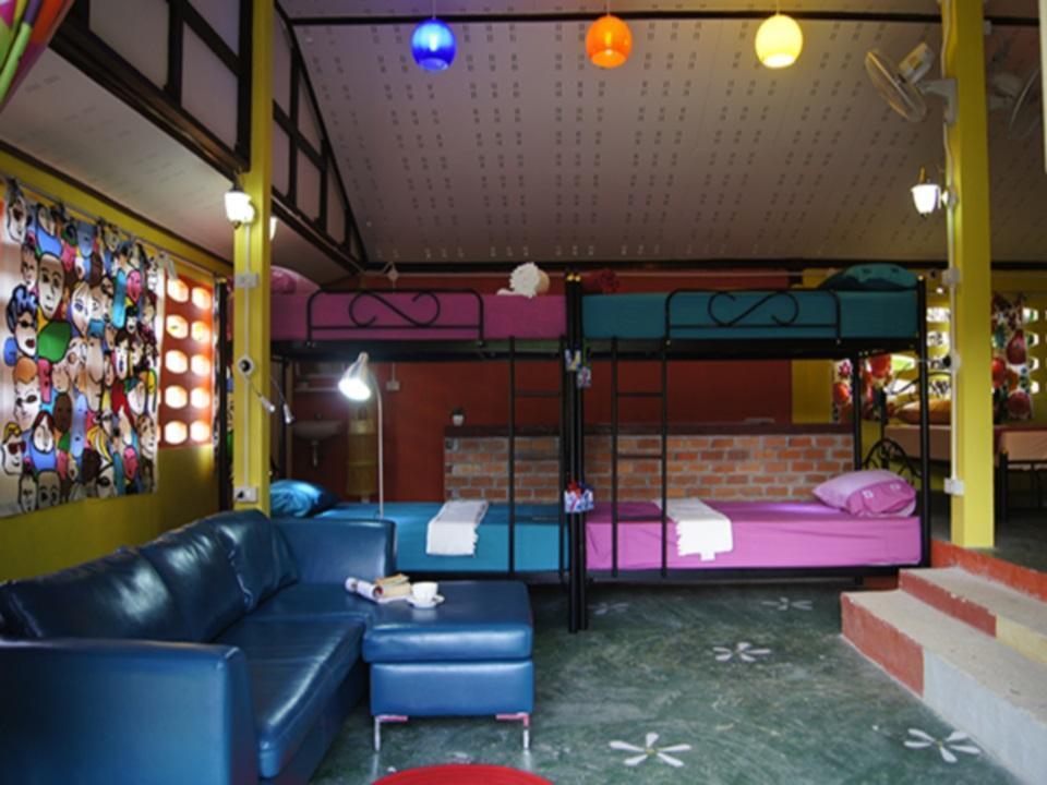 Dorm Des Fleurs Hostel Khao Lak Luaran gambar